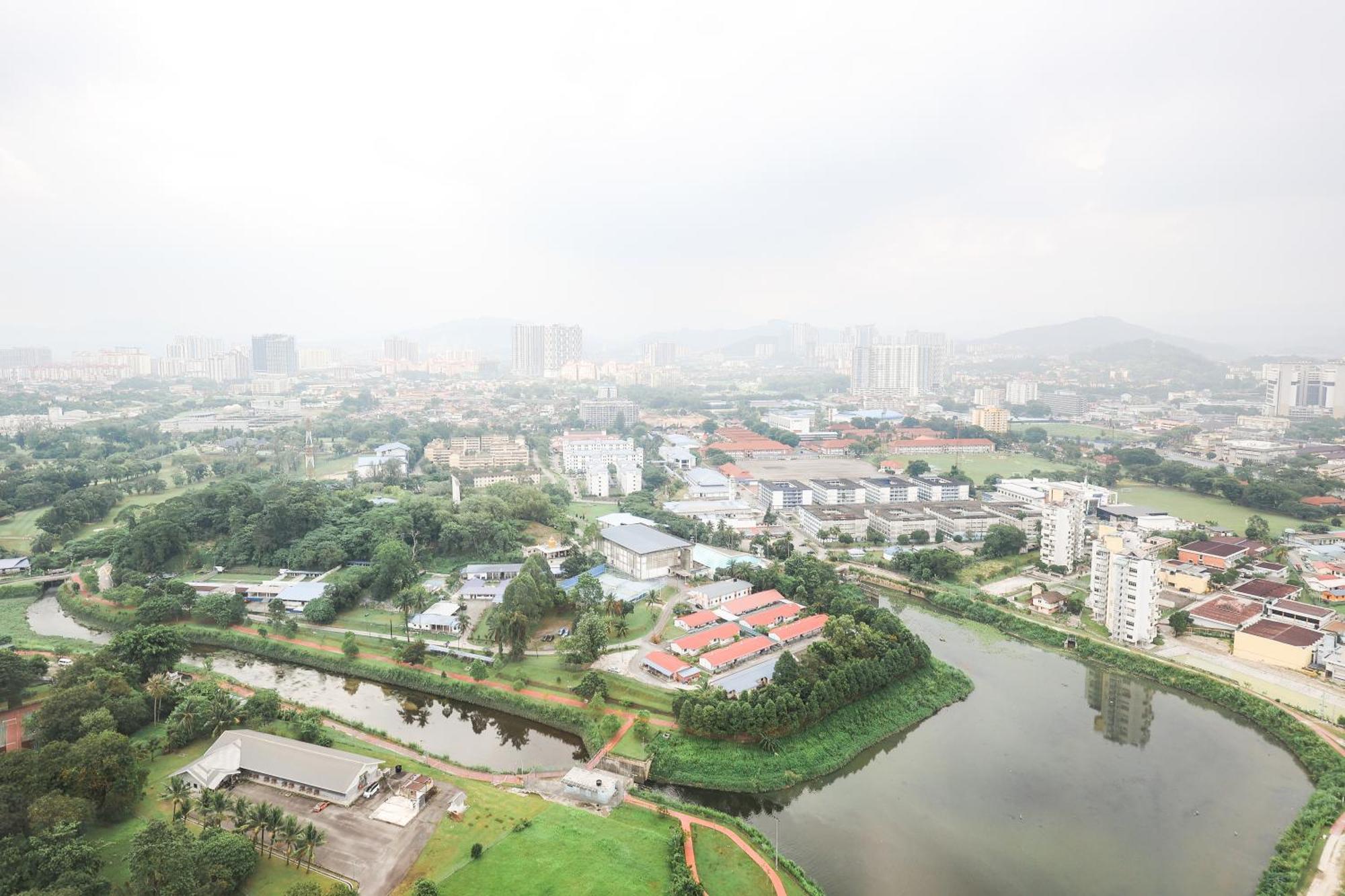 Expressionz Suites Klcc By Ec Куала Лумпур Екстериор снимка